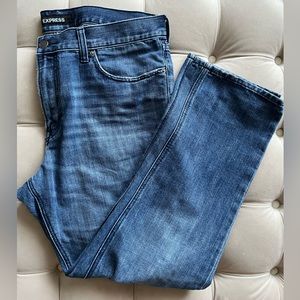 Men’s American Eagle Classic Straight Jeans
